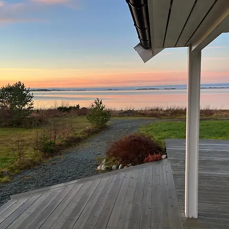Feriehus I Med 4 Soverom, ørland Lysøysund
