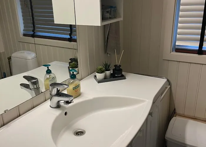I Med 4 Soverom, Orland Holiday home
