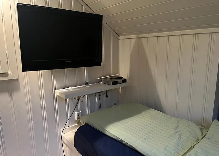 I Med 4 Soverom, Orland Lysesund